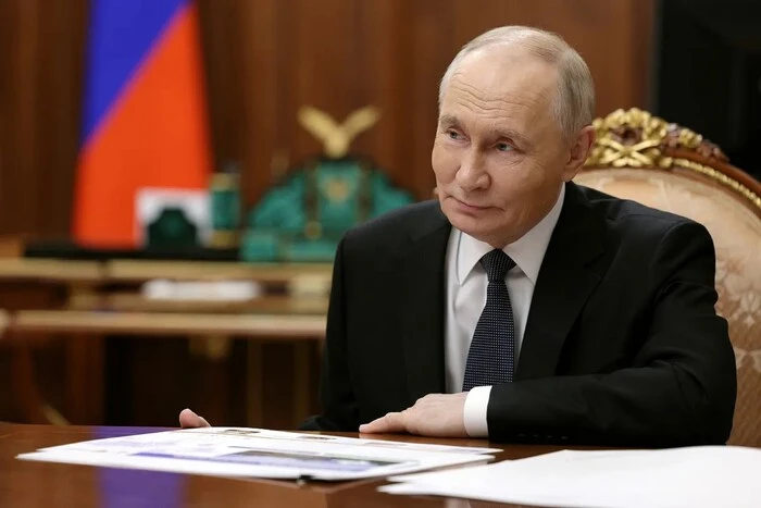 Західні розвідслужби повідомляють про страх Путіна перед замахом та заколотом,&hellip;