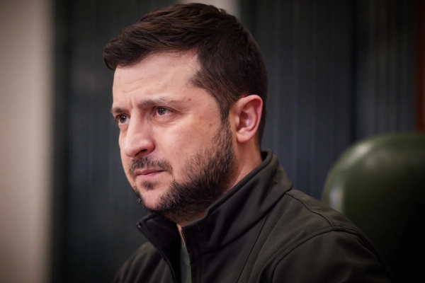 Зеленський прокоментував атаку російського дрона в Галаці: Україна висловила готовність допомагати Румунії "у будь-який потрібний спосіб". 2 Зеленський відреагував на удар дрона рф у Галаці: Україна готова підтримувати Румунію "будь-яким необхідним чином"