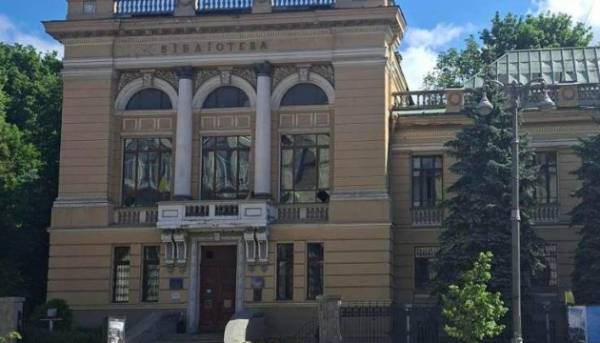 Під час масованої атаки пошкоджені сім культурних закладів Києва –&hellip;
