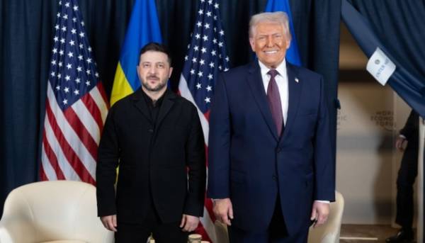 Зеленський та Трамп провели телефонну розмову 16 Зеленський та Трамп провели телефонну розмову 12