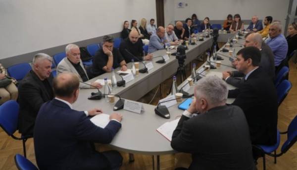 У ЗМІ просять не згадувати Росію: дипломат розповів про складнощі комунікації на Близькому Сході 2