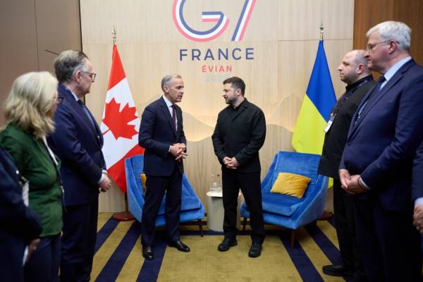 Зеленський зустрівся з Карні і подякував за новий пакет санкцій 5