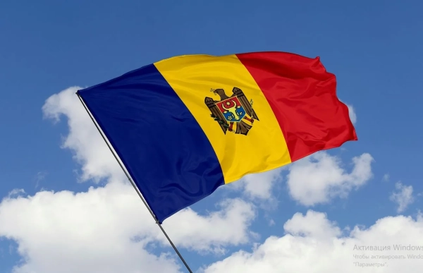 ЧАС НОВИН в Україні 38 Молдова повідомляє про переговори з українською владою після інциденту з…