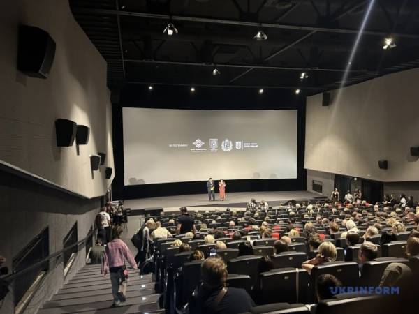 У Чернівцях стартував п'ятий фестиваль глядацького кіно Миколайчук OPEN 21