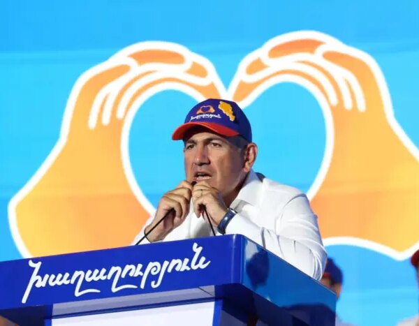Голосування у Вірменії: Вісь Схід-Захід на виборчому бюлетені
