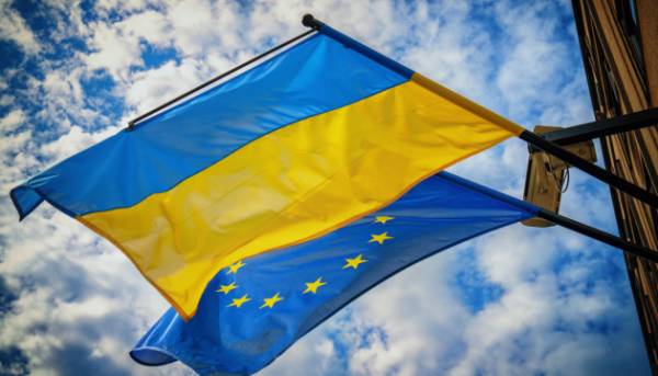 Керівники євроінституцій привітали рішення відкрити 15 червня перемовини про вступ&hellip;