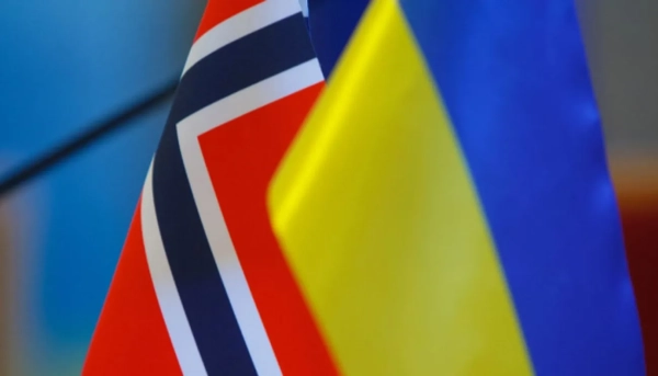 Норвегія готова допомагати із постачанням для ППО - Зеленський поговорив із Стере
