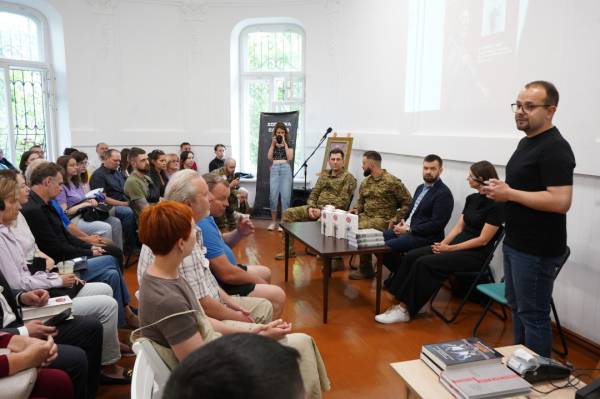 У Вінниці презентували книгу про Івана Богуна 7