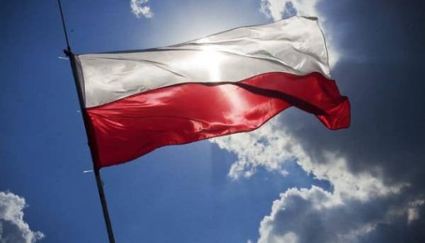 Польща вимагає повного повернення €450 мільйонів з фонду ЄС за зброю для України 2