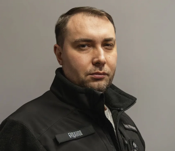 Буданов: жоден не диктуватиме українцям, кого вважати героями; підтримав проєкт закону про Національний пантеон 11