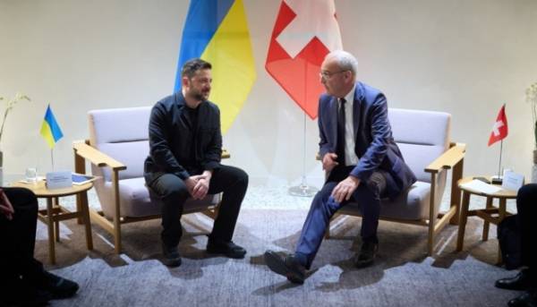 Зеленський у Женеві зустрівся з президентом Швейцарії 4