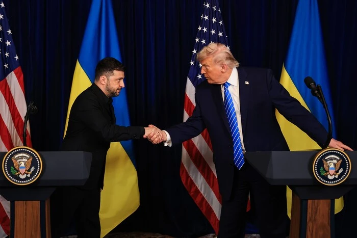 Україна перебирає на себе роль США у світі – The New York Times