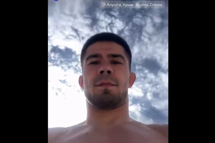 Призер чемпіонату Європи з боротьби, який отримав срібну медаль, побував на анексованому&hellip;