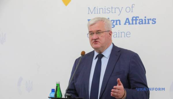 ЧАС НОВИН в Україні 25 Атака Росії на цивільні судна в Чорному морі потребує рішучої міжнародної реакції…