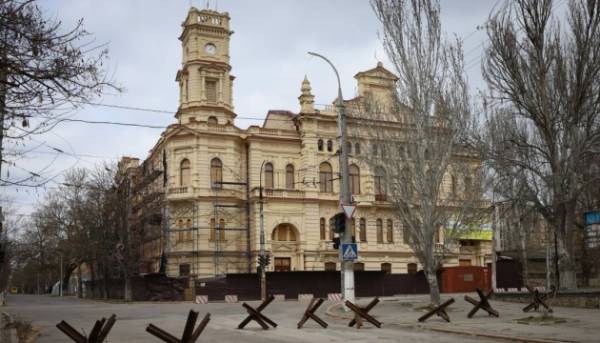ЧАС НОВИН в Україні 53 Ще один херсонський музей отримав міжнародний захисний знак «Блакитний щит»
