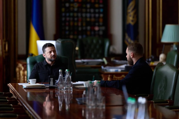Зеленський провів зустріч із Волинським, відзначеним як Герой України. Обговорювали політику щодо ветеранів та стан справ у Силах оборони.