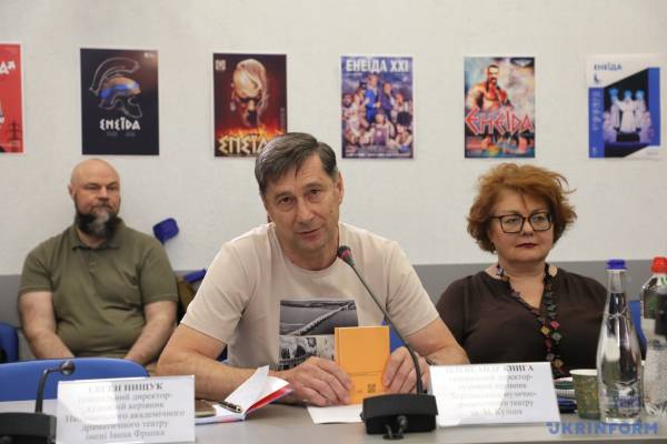 Що сучасний театр шукає і знаходить у «Енеїді»? Феномен Енеїдобуму воєнного часу 27 Що сучасний театр шукає і знаходить у «Енеїді»? Феномен Енеїдобуму воєнного часу 27
