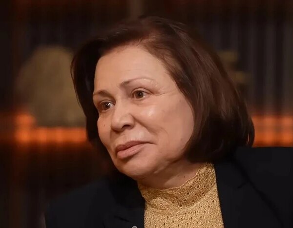 Скандальна олімпійська чемпіонка поскаржилася на дефіцит бензину в Росії