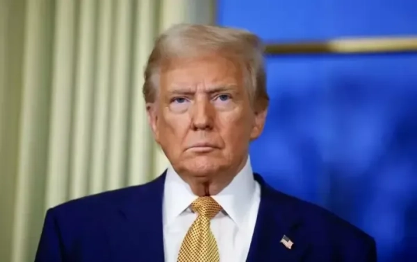 Трамп відвідав похорон сенатора Ліндсі Грема у Вашингтонському соборі 2 Трамп прибув на похорон сенатора Ліндсі Грема у Вашингтонський собор