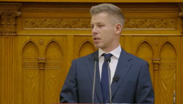 Прем’єр Угорщини заявив, що підтримає зниження виборчого віку до 16 років