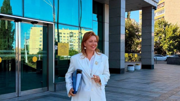 Перша заступниця міністра розвитку громад та територій Альона Шкрум написала заяву про звільнення з власної ініціативи.