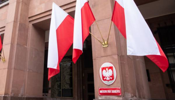 Рада при МЗС Польщі попередила про російські маніпуляції навколо подій на Волині