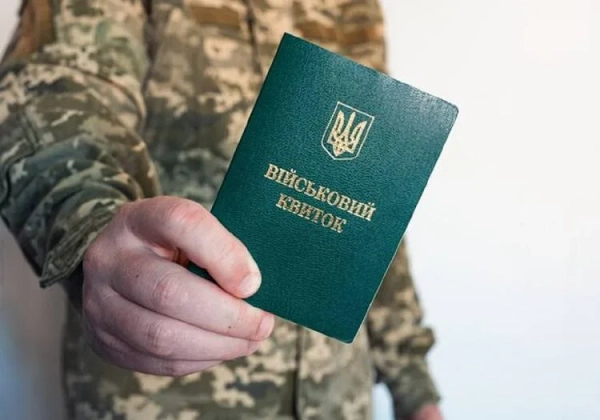 Ветеран вважає, що найбільша потреба в реформуванні Збройних Сил України полягає у залученні до служби тих, хто вважається непридатним, був фіктивно виписаний зі списків або має бронювання. 2 Найбільше реформувати ЗСУ вимагають непридатні, фіктивно списані та заброньовані активісти - ветеран