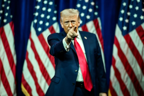 ЧАС НОВИН в Україні 32 Трамп стверджує, що Путін “відчуває тиск” і прагне припинити війну в Україні
