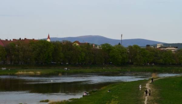 ЧАС НОВИН в Україні 26 В Ужгороді відбудеться Міжнародний гірський кінофестиваль