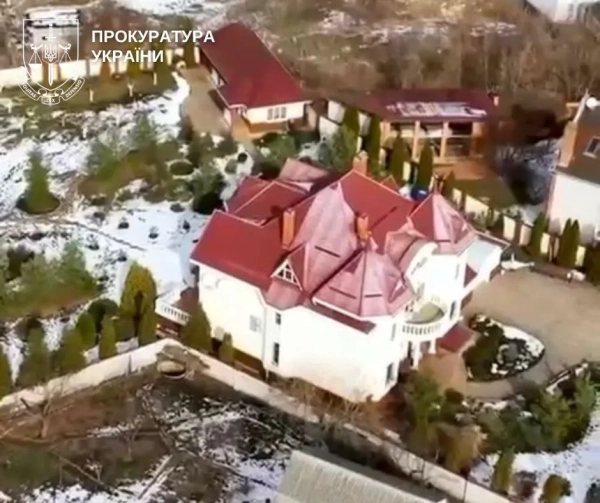 Екс-депутата будуть судити за незаконне захоплення землі та будівництво на березі Дніпра 4