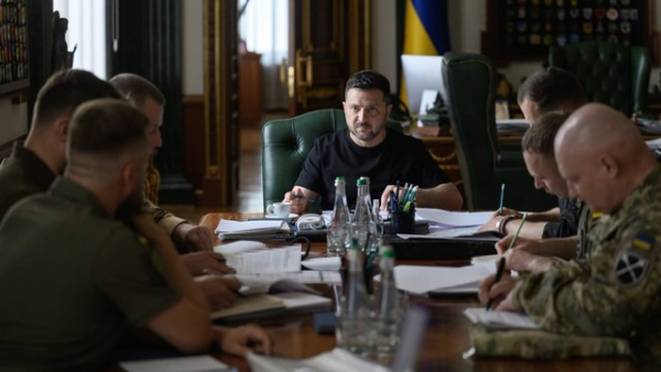 Зеленський: На зустрічі узгодили подальше ведення операцій великої дальності проти Росії та переглянули основні завдання.