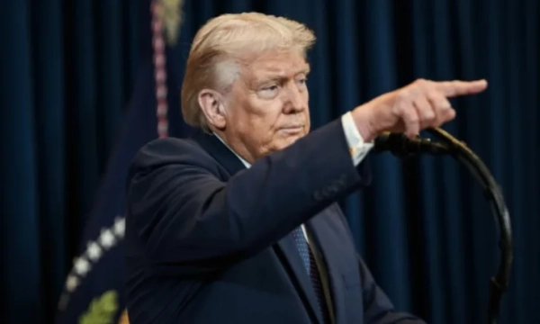 Трамп наказав зупинити удари США по Ірану для ведення переговорів