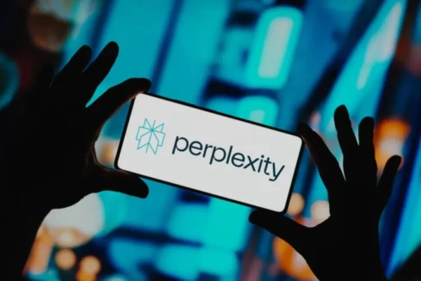 Apple розглядає можливість поглинання Perplexity AI для створення власної системи пошуку на базі штучного інтелекту. 3 Apple розглядає можливість поглинання Perplexity AI для створення власної системи пошуку на базі штучного інтелекту. 3