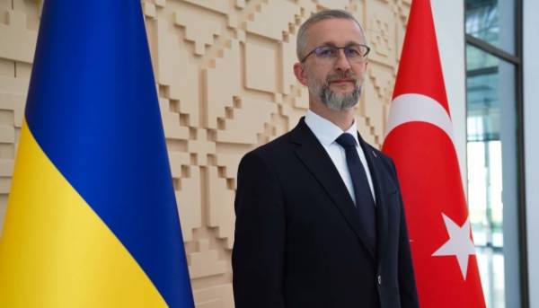 Виступи армійського хору РФ у Туреччині є інструментом роспропаганди - посол України 14 Виступи армійського хору РФ у Туреччині є інструментом роспропаганди - посол України 14