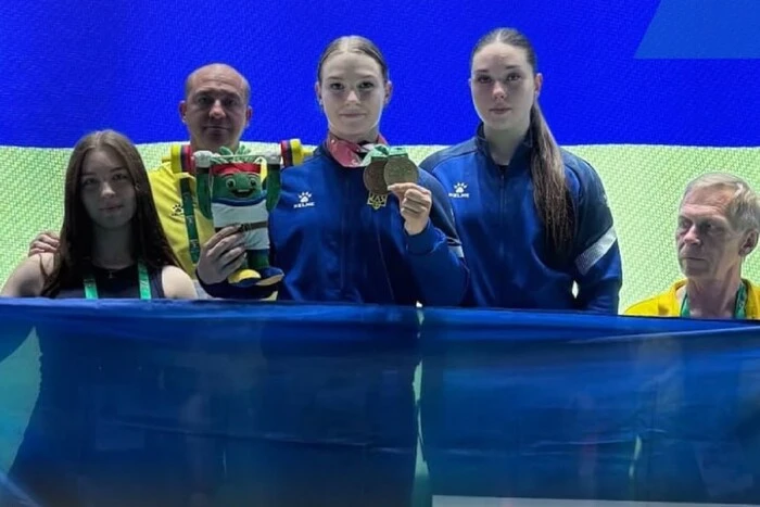 Українські важкоатлети здобули три нагороди на Чемпіонаті світу U17