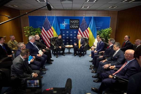 Зеленський - про зустріч із Трампом: Обговорили посилення ППО України та наближення миру 6 Зеленський - про зустріч із Трампом: Обговорили посилення ППО України та наближення миру 6