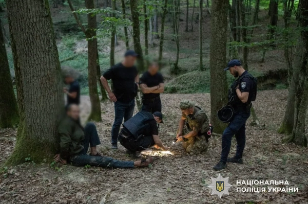 Перестрілка в ужгородському лісі: поліція повідомила подробиці спецоперації 19