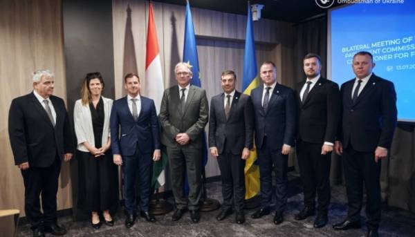 Омбудсмани України та Угорщини обговорили механізми співпраці 15 Омбудсмани України та Угорщини обговорили механізми співпраці 14