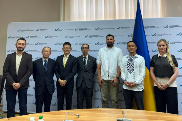 Україна та JICA заснують мережу лабораторій для аналізу ґрунтів після розмінування, розпочавши пілотний проєкт в Ізюмі.
