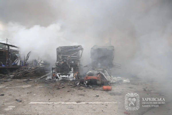 Російські війська завдали ударів по Харкову та його околицях: є троє загиблих, вісім людей отримали поранення, серед них — дитина. 6 Російські війська завдали ударів по Харкову та його околицях: є троє загиблих, вісім людей отримали поранення, серед них — дитина. 4