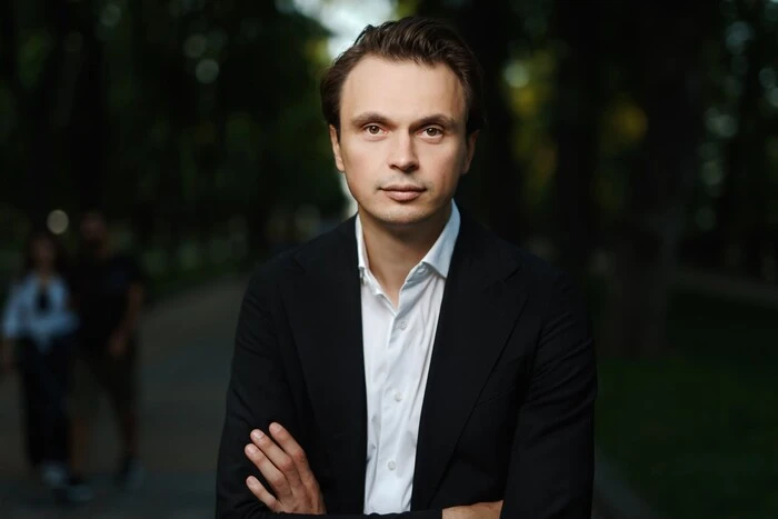 ЦВК внесла Миколу Давидюка до лав нардепів від «Голосу»: його біографія 11