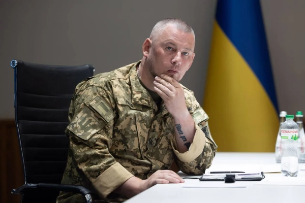 Зеленський провів нараду з командирами корпусів стосовно обстановки на фронті. 20 Зеленський провів нараду з командирами корпусів стосовно обстановки на фронті. 18