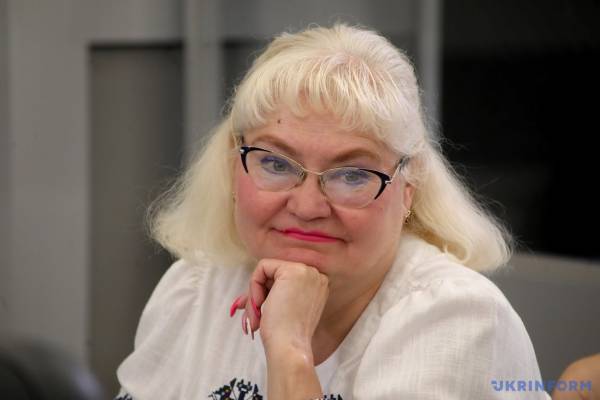 Що сучасний театр шукає і знаходить у «Енеїді»? Феномен Енеїдобуму воєнного часу 45 Що сучасний театр шукає і знаходить у «Енеїді»? Феномен Енеїдобуму воєнного часу 45