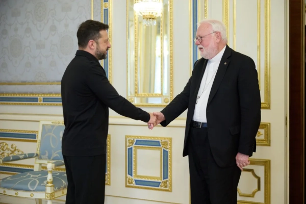 Президент Зеленський висловив вдячність Ватикану за готовність стати місцем проведення зустрічі світових лідерів, яка має на меті покласти край російській агресії проти України.