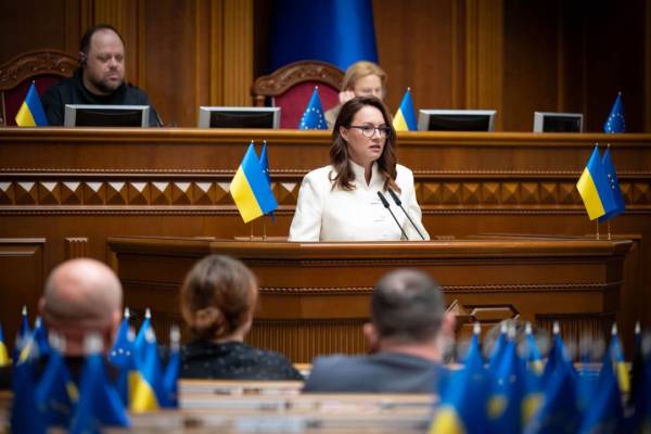 Рада відправила у відставку Свириденко та її уряд 8