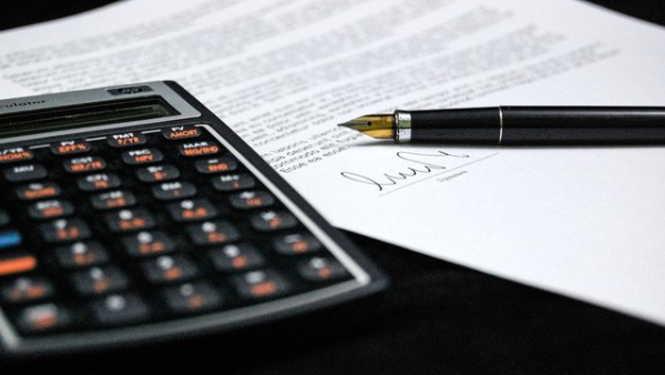 ЧАС НОВИН в Україні 6 Економіка України демонструє позитивну динаміку, подолавши спад перших чотирьох місяців поточного року,…