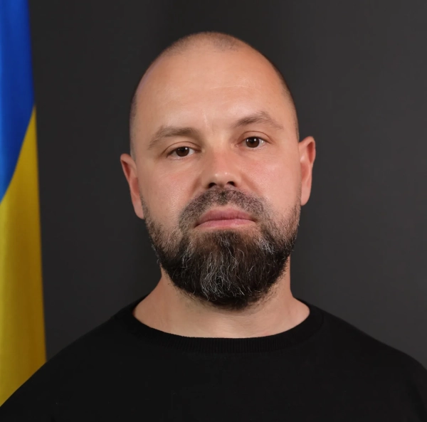 Руслан Олійник тимчасово очолить Київську обласну військову адміністрацію – відповідний указ видано. 8