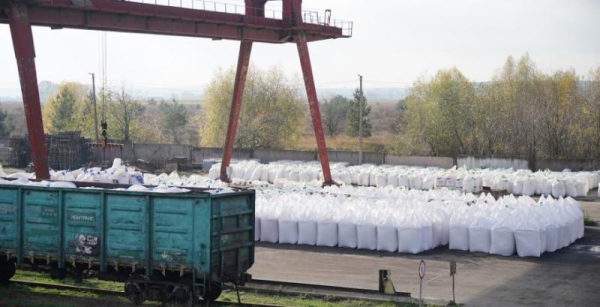 Карбамід перед осіннім засівництвом в Україні зріс у ціні до 32 000 грн за тонну — КУРКУЛЬ