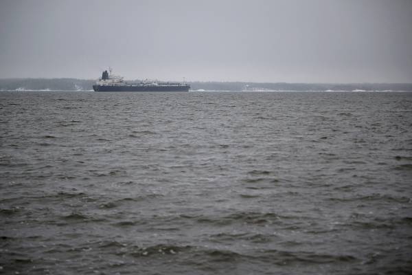 США пустять на металобрухт два підсанкційні російські танкери