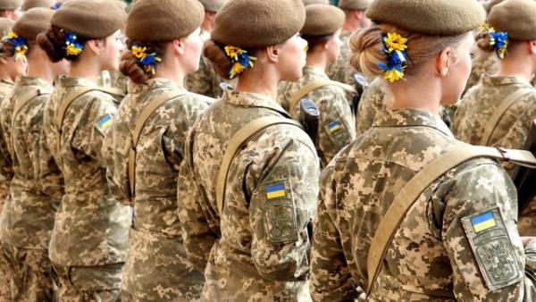 Українська оборона не планує мобілізувати жінок 1
